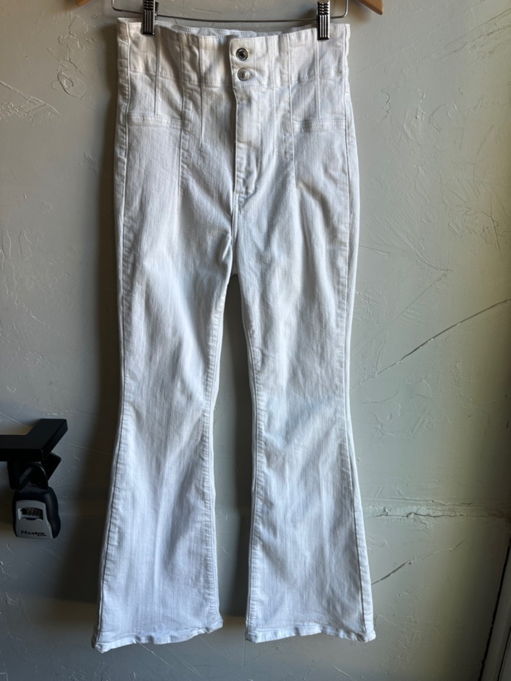Free People We The Free Jayde White Flare Pants High Rise Boho Minimalist‎ 30